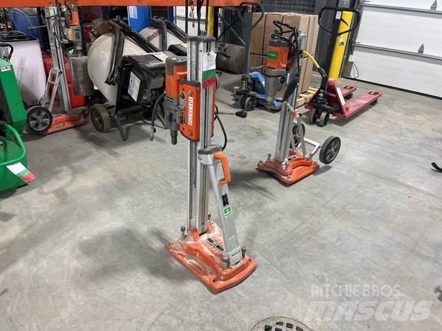 Husqvarna  Stavebníctvo - ostatné
