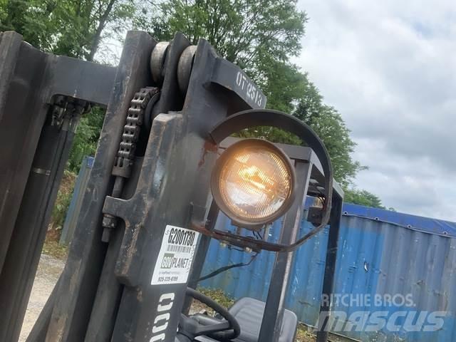 Hyster S40XL Stavebníctvo - ostatné