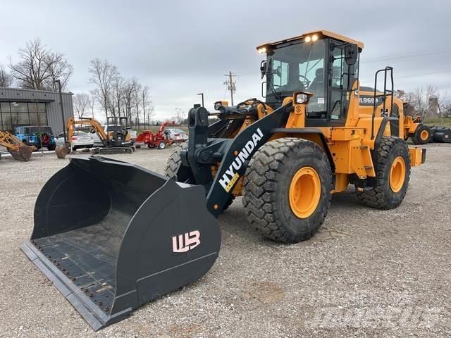 Hyundai HL960A Kolesové nakladače