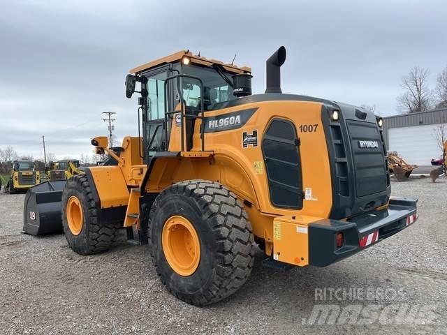 Hyundai HL960A Kolesové nakladače