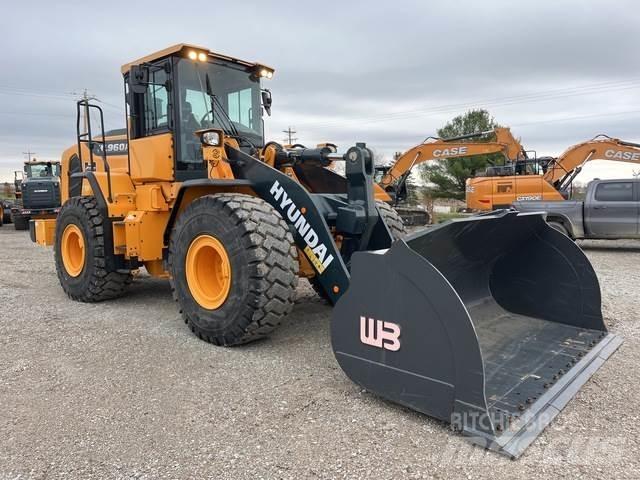 Hyundai HL960A Kolesové nakladače