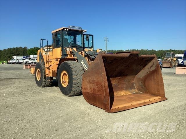 Hyundai HL970A Kolesové nakladače