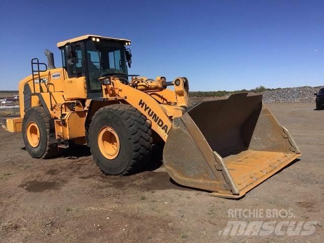 Hyundai HL975 Kolesové nakladače