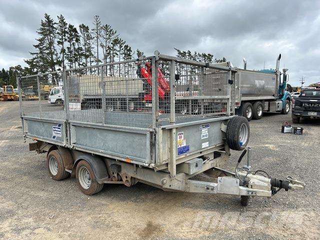 Ifor Williams  Prívesy na prepravu automobilov