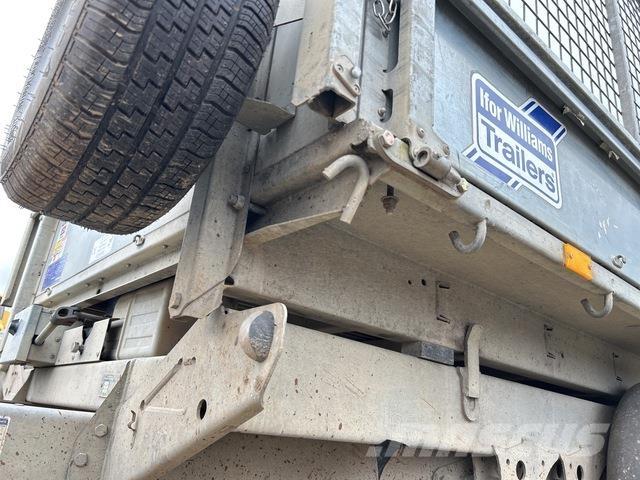 Ifor Williams  Prívesy na prepravu automobilov