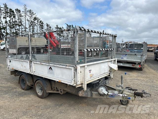 Ifor Williams  Prívesy na prepravu automobilov