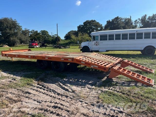 Interstate  Prívesy na prepravu automobilov