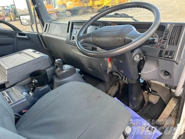 Isuzu FRR600 Autoplošiny