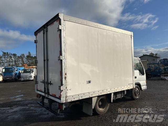 Isuzu NKR300s Stavebníctvo - ostatné