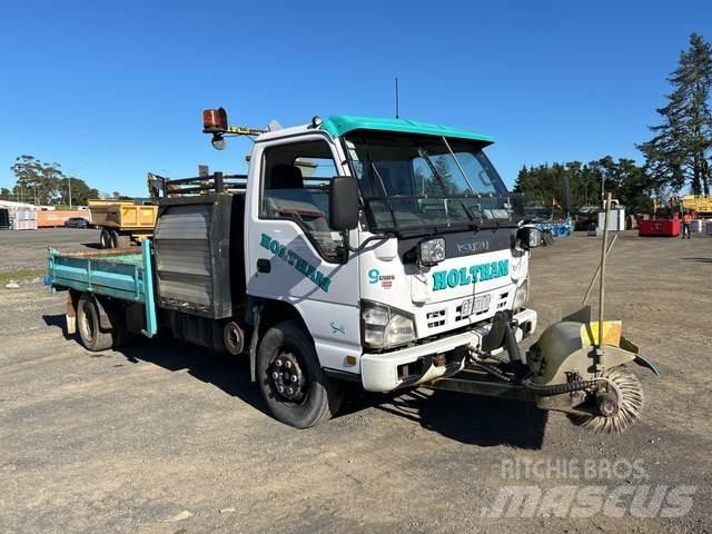 Isuzu NPR 450L Zametacie vozidlá