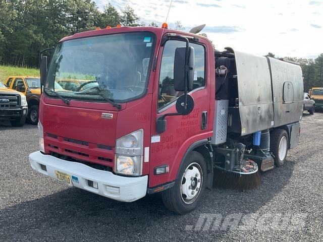 Isuzu NRR Zametacie vozidlá