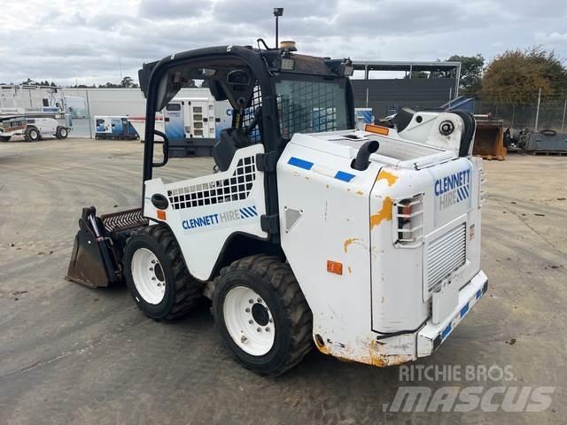 JCB 135 HD Šmykom riadené nakladače
