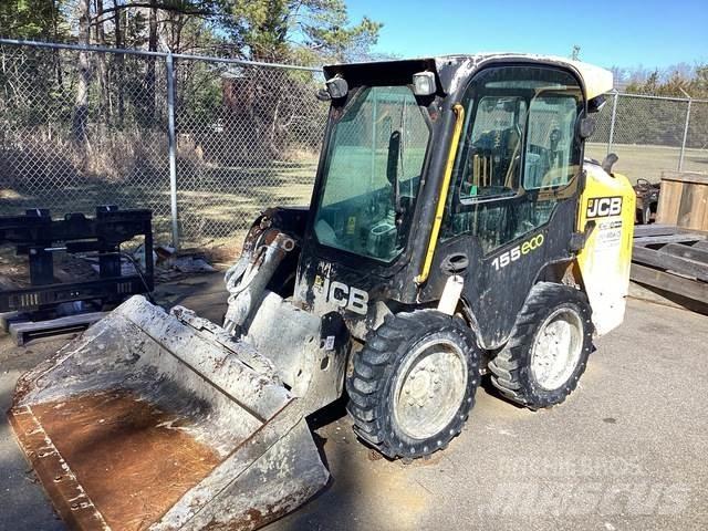 JCB 155 Šmykom riadené nakladače