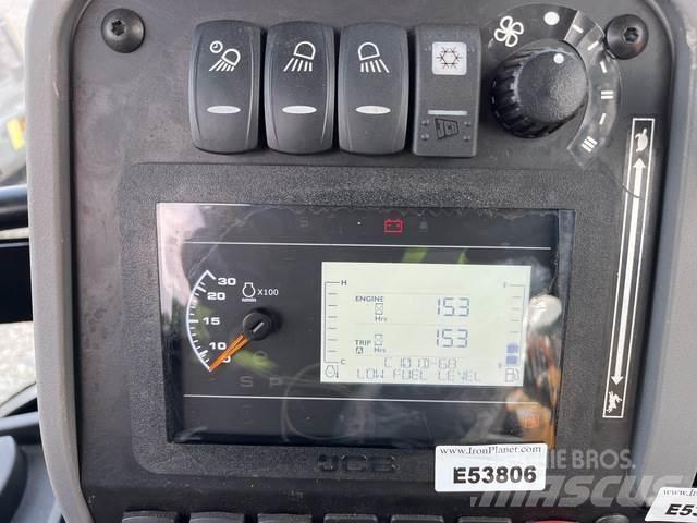 JCB 3DX Rýpadlo-nakladače