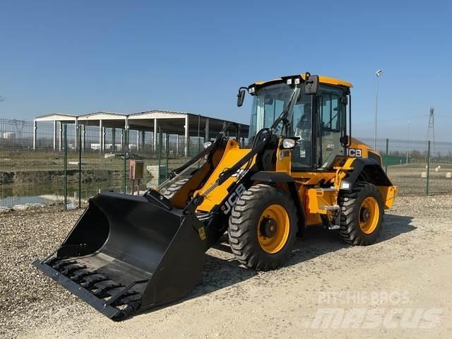 JCB 411 S5 HT Kolesové nakladače