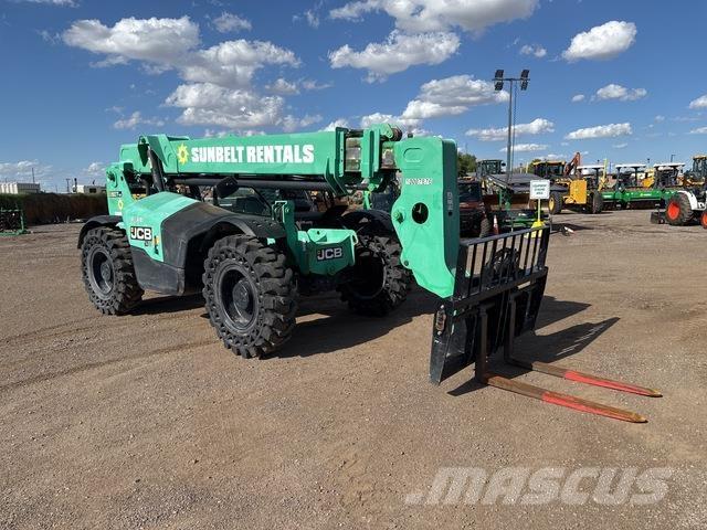 JCB 507-42F Teleskopické manipulátory