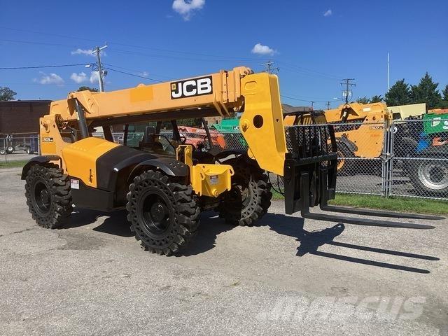 JCB 509-42 Teleskopické manipulátory