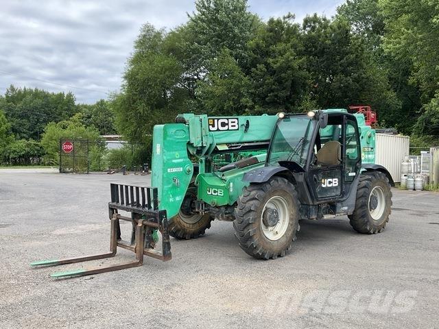 JCB 509.42 Teleskopické manipulátory