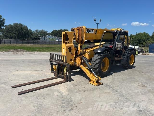 JCB 510-56 Teleskopické manipulátory