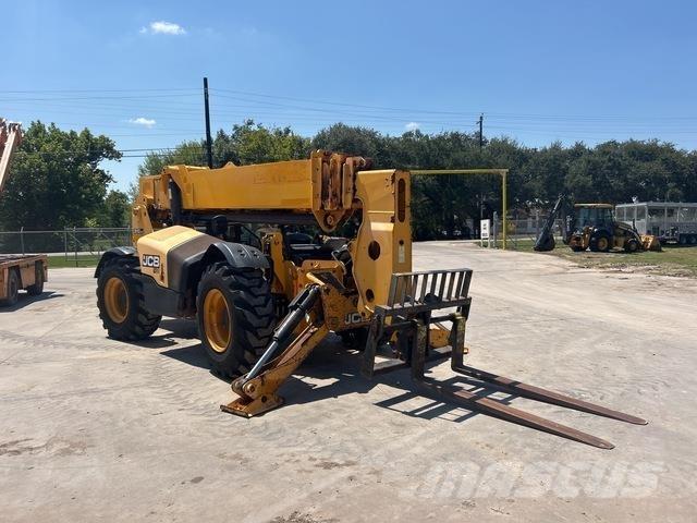 JCB 510-56 Teleskopické manipulátory