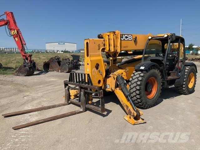 JCB 512-56 Teleskopické manipulátory