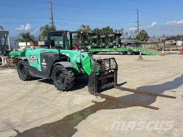 JCB 525-60 Teleskopické manipulátory