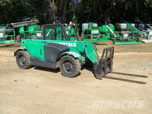 JCB 525-60 Teleskopické manipulátory