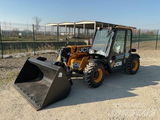 JCB 525-60E AG Teleskopické manipulátory