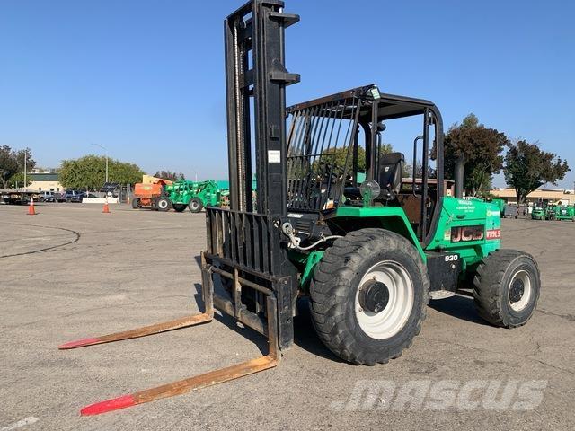 JCB 930 Terénne vysokozdvižné vozíky