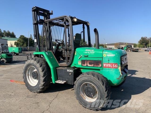 JCB 930 Terénne vysokozdvižné vozíky