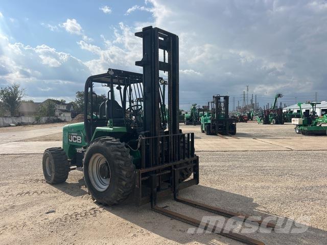 JCB 930 Terénne vysokozdvižné vozíky