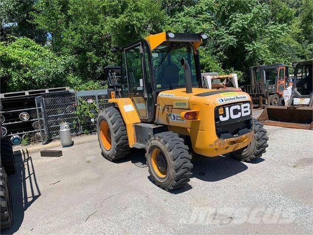 JCB 930-4 Terénne vysokozdvižné vozíky