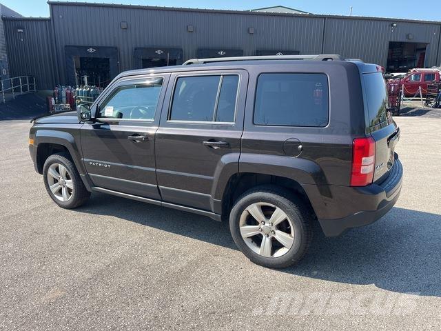 Jeep Patriot Automobily