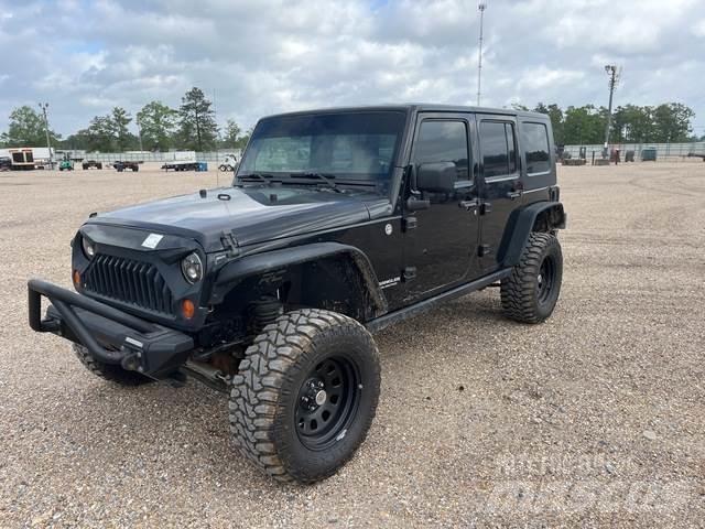 Jeep Wrangler Automobily