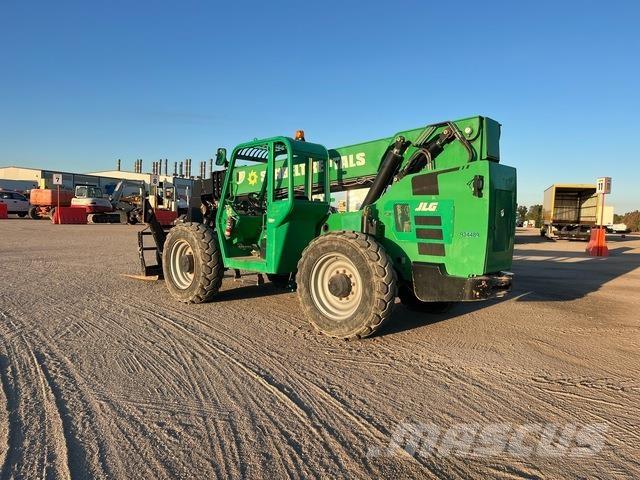 JLG 10042 Teleskopické manipulátory