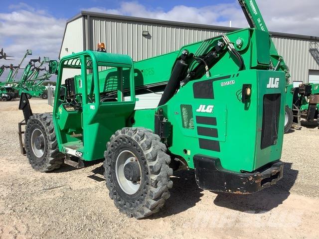 JLG 10042 Teleskopické manipulátory