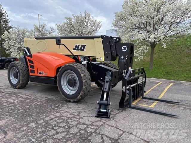 JLG 1255 Teleskopické manipulátory