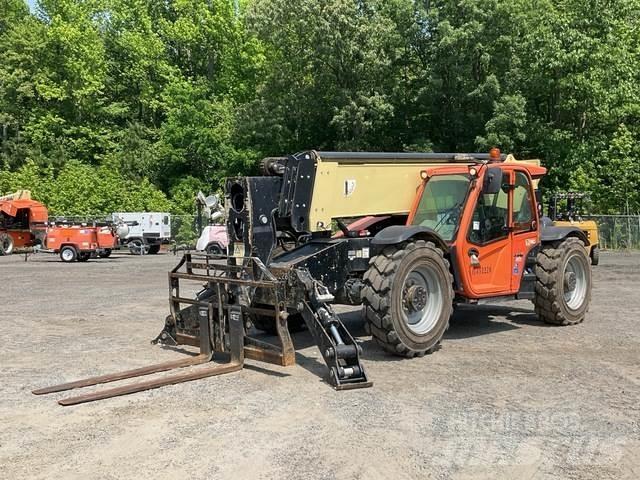 JLG 1255 Teleskopické manipulátory