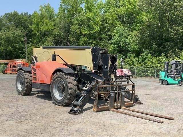 JLG 1255 Teleskopické manipulátory