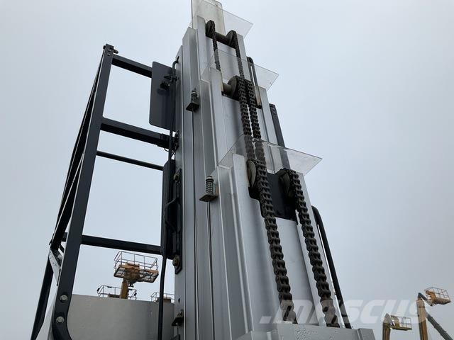 JLG 15MVL Vertikálne stĺpové výťahy