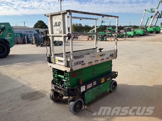 JLG 1932R Nožnicové zdvíhacie plošiny