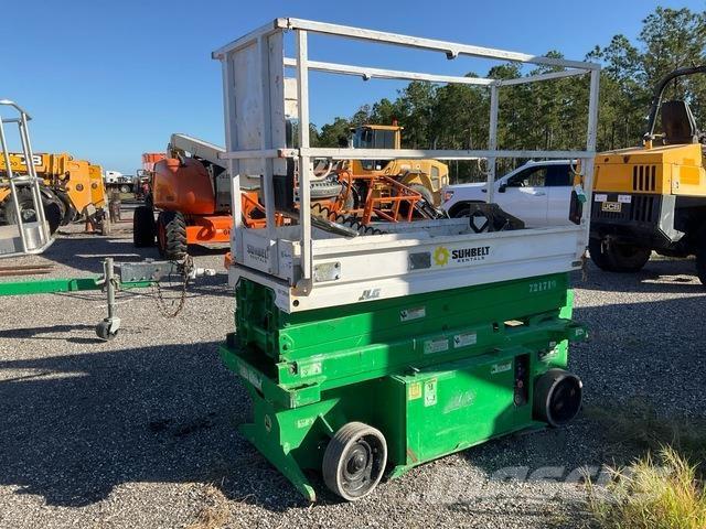 JLG 1932RS Nožnicové zdvíhacie plošiny