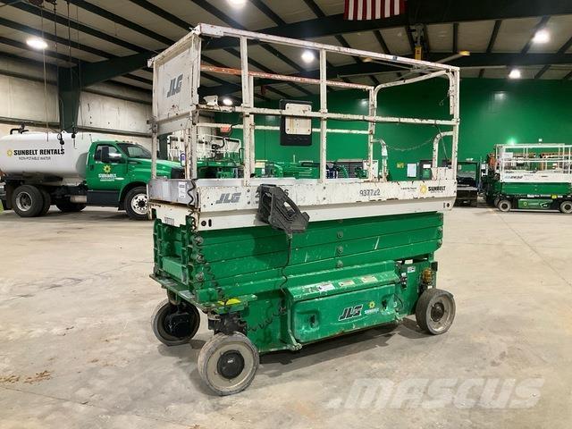 JLG 2646ES Nožnicové zdvíhacie plošiny