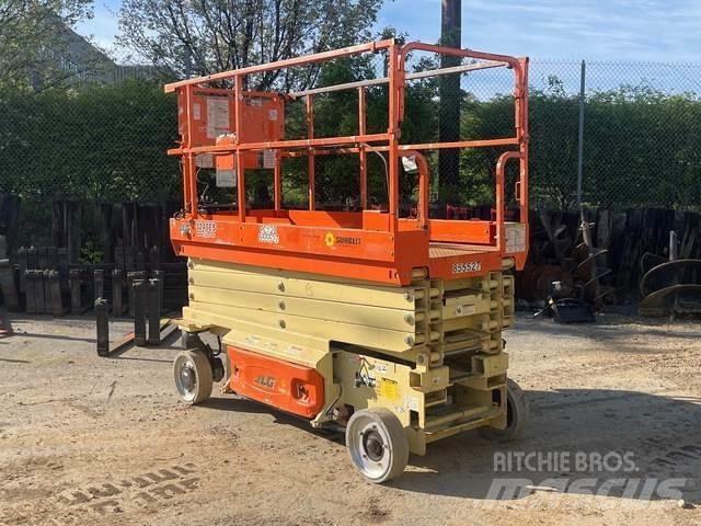 JLG 3246ES Nožnicové zdvíhacie plošiny