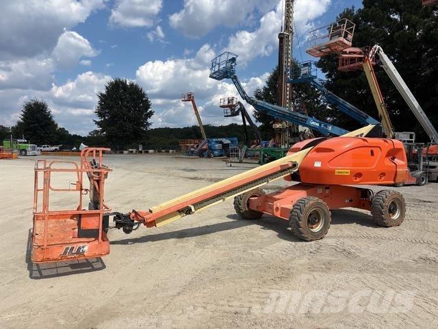 JLG 400S Teleskopické plošiny
