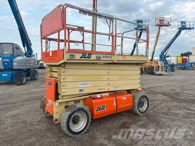 JLG 4069LE Nožnicové zdvíhacie plošiny