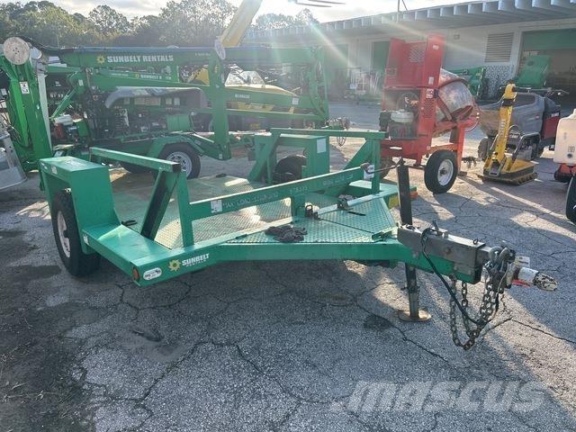 JLG 4610 Nízko rámové nákladné automobily