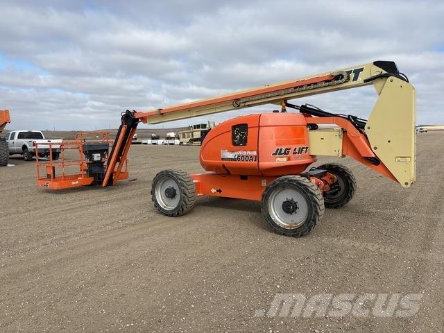 JLG 600AJ Kĺbové plošiny