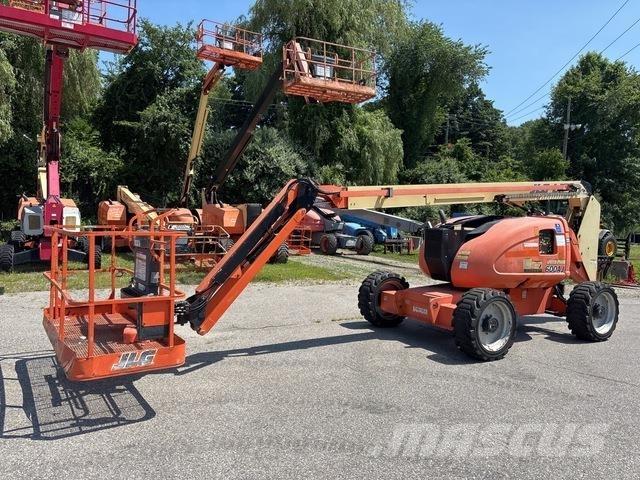 JLG 600AJ Kĺbové plošiny