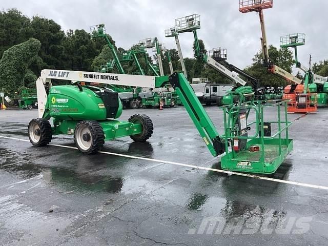 JLG 600AJ Kĺbové plošiny